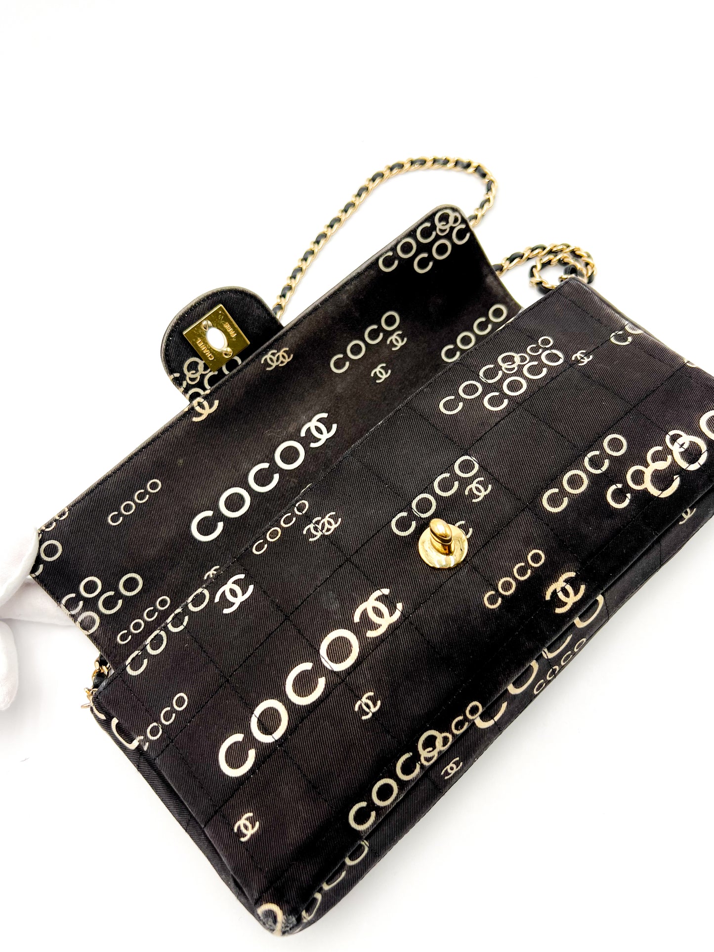 Chanel Coco East West Single Flap Bag 24K gold VINTAGE and RARE