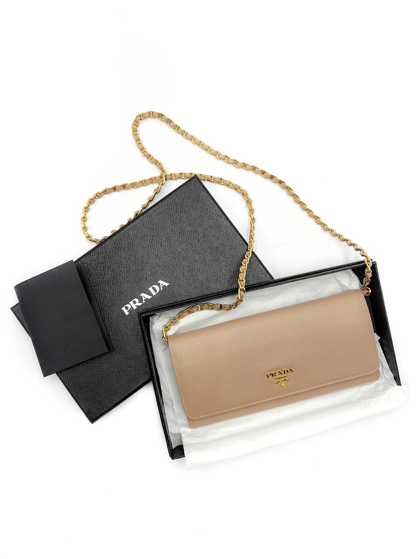 Prada Wallet on Chain
