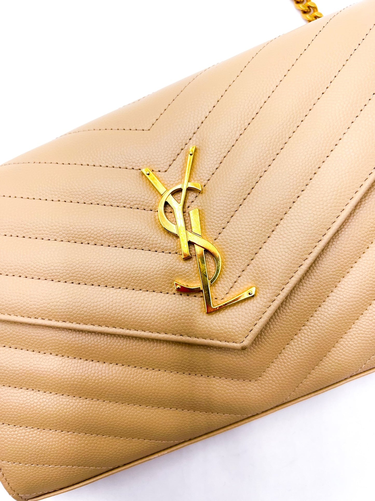 Saint Laurent Cassandre Wallet on Chain Beige