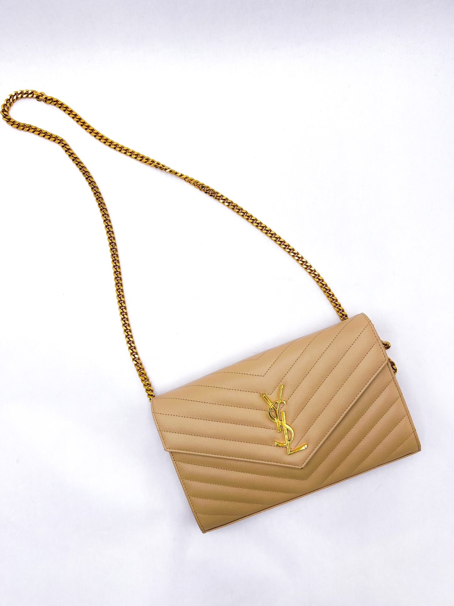 Saint Laurent Cassandre Wallet on Chain Beige