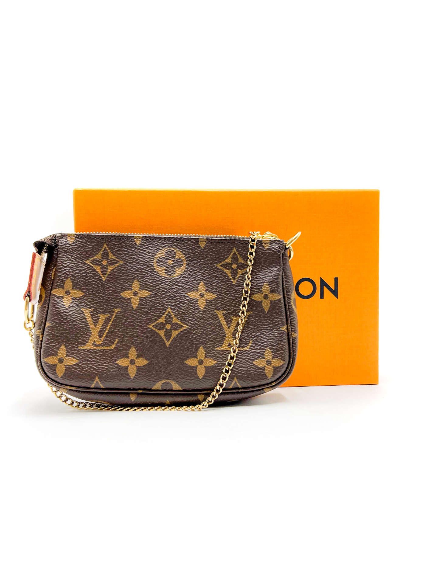 Louis vuitton 2025 monogram pochette accessoires
